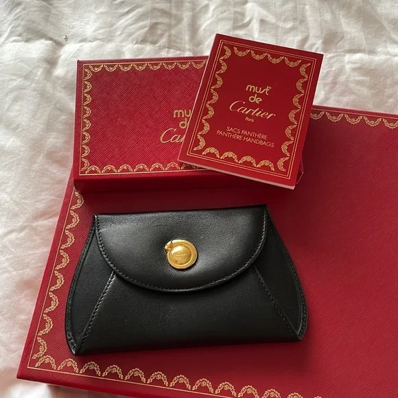 Cartier Shoulder Bag from original owner. Purchased in Nice, France in 1990. - Picture 15 of 16